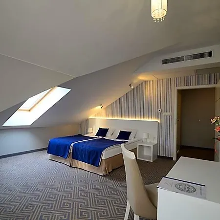 Aleksandria 3*