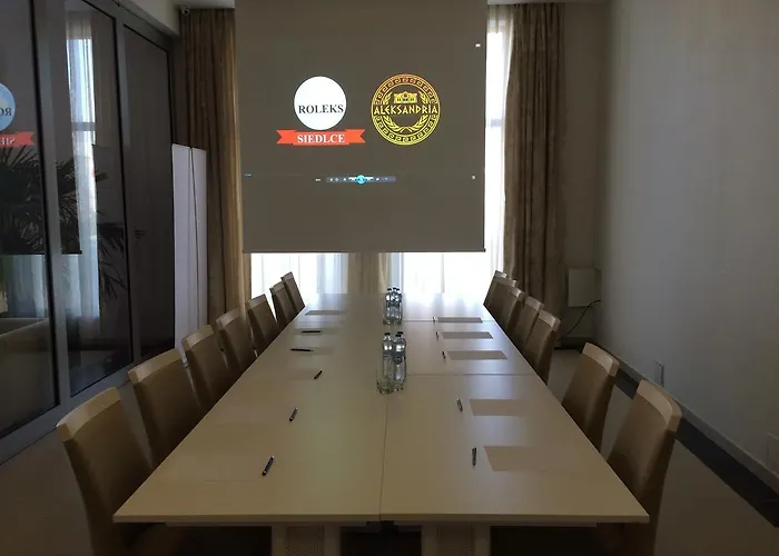 Hotel Aleksandria 3*